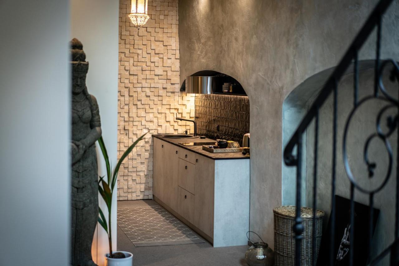 Mai Ram Yoga House Bed & Breakfast Vilnius Exterior photo